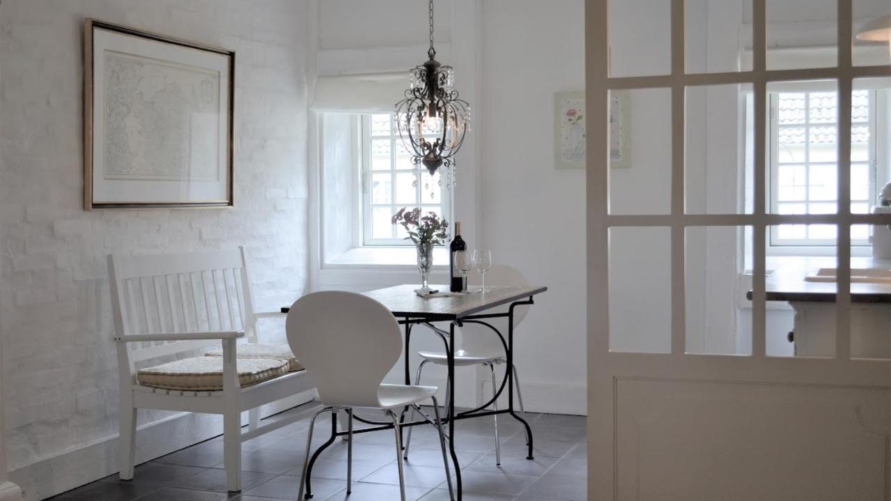 Store Ejlstrup Bed & Breakfast Odense Exterior foto
